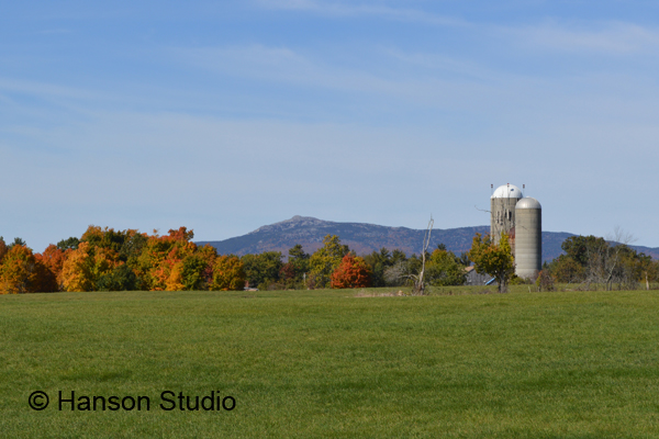 Mt. Monadnock - Witt Hill Rd - Mountain and Farm - Fall